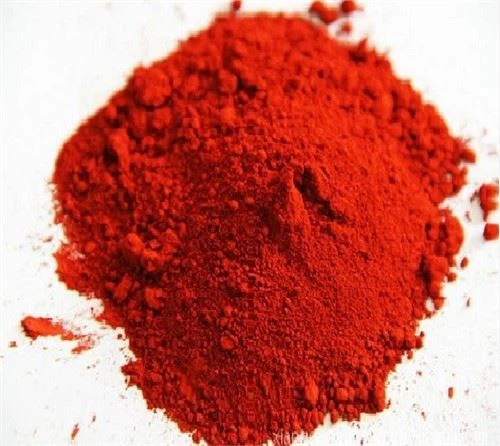 Ocsaíd Iarainn Dearg sintéiseach